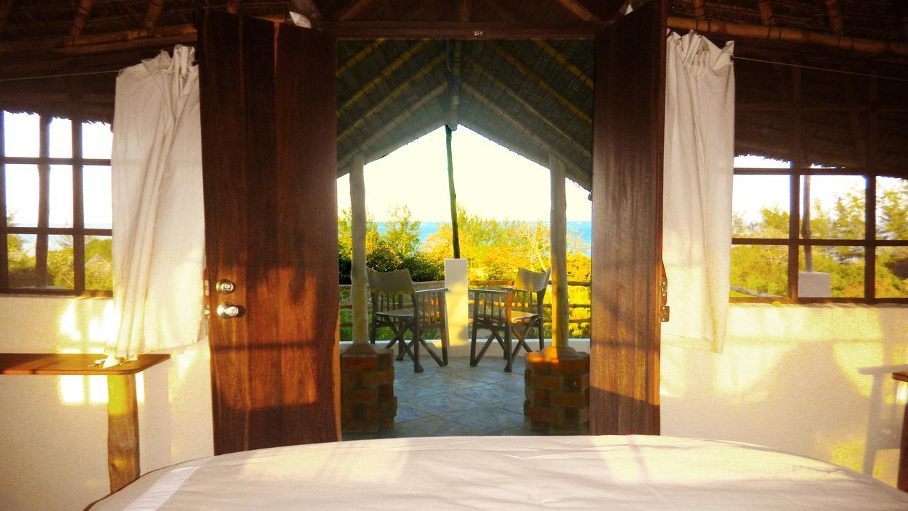 Nzuwa Lodge Пемба Екстериор снимка