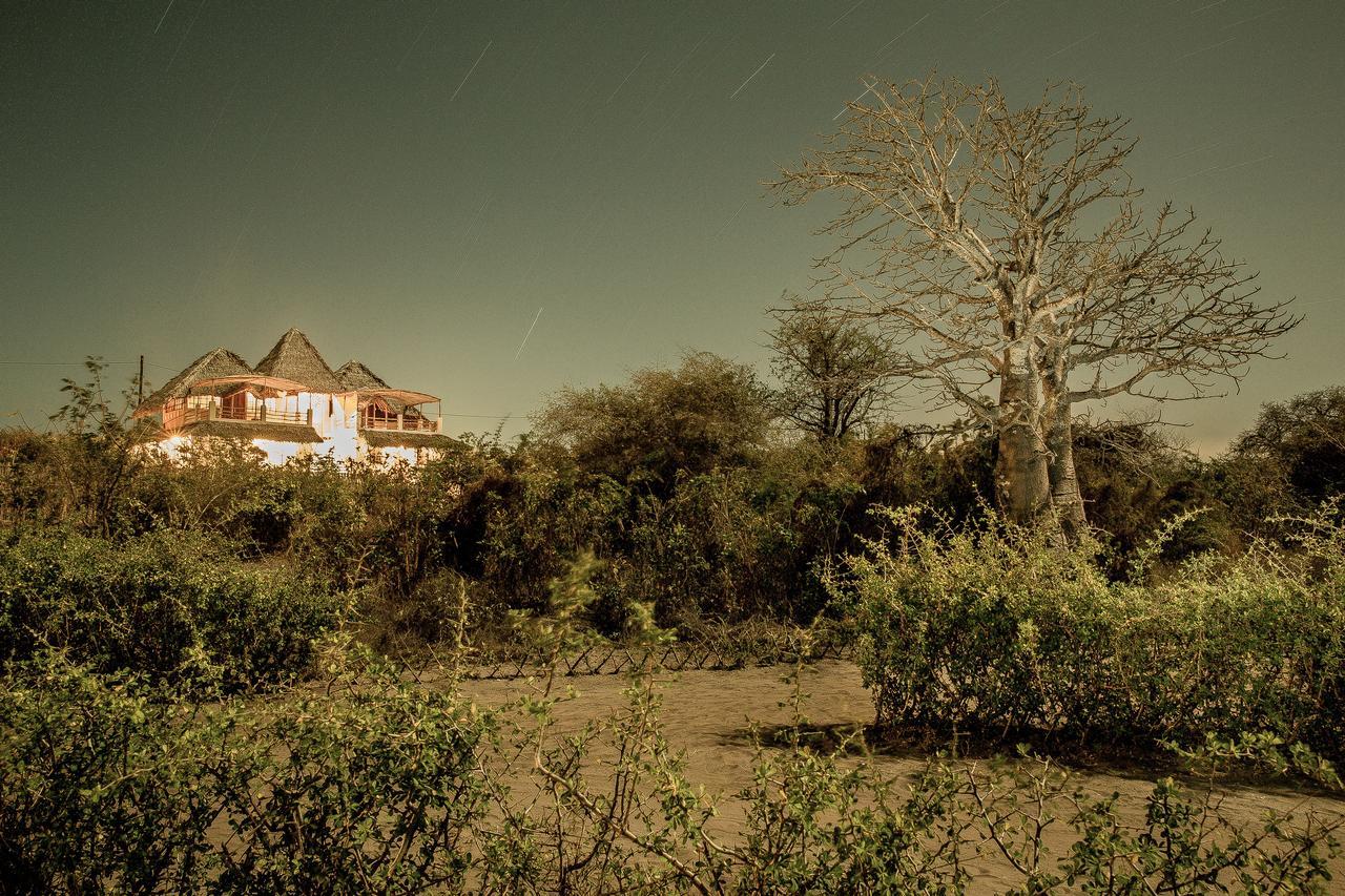 Nzuwa Lodge Пемба Екстериор снимка
