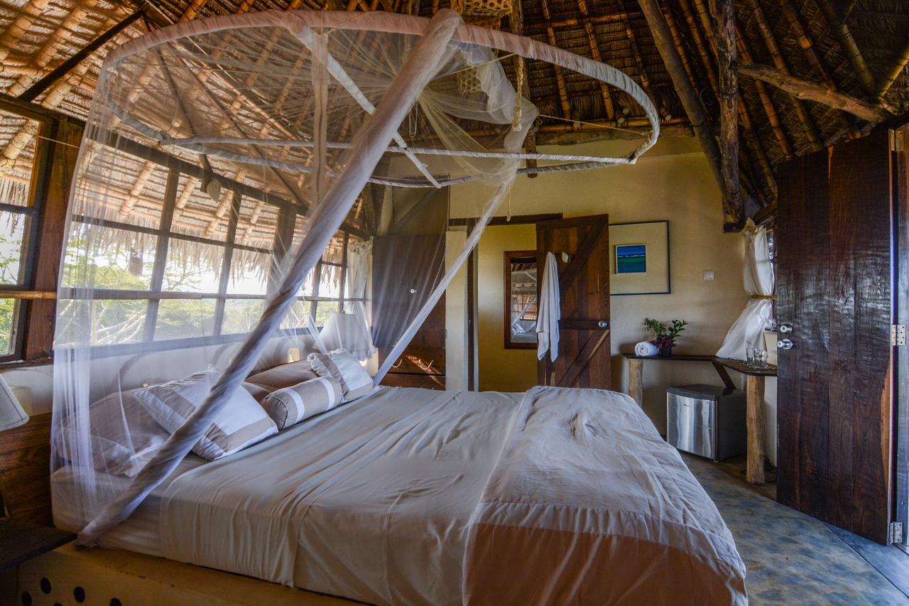 Nzuwa Lodge Пемба Екстериор снимка