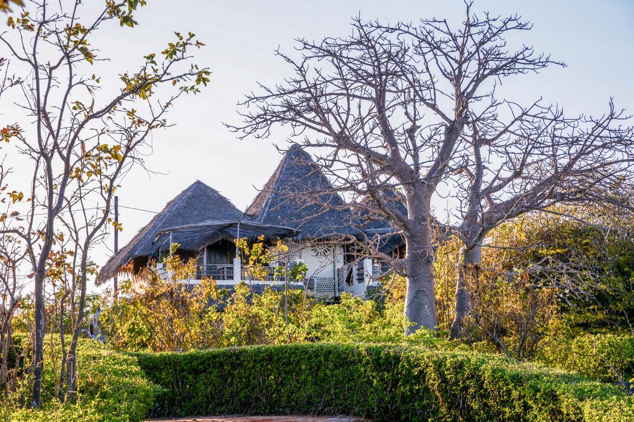 Nzuwa Lodge Пемба Екстериор снимка